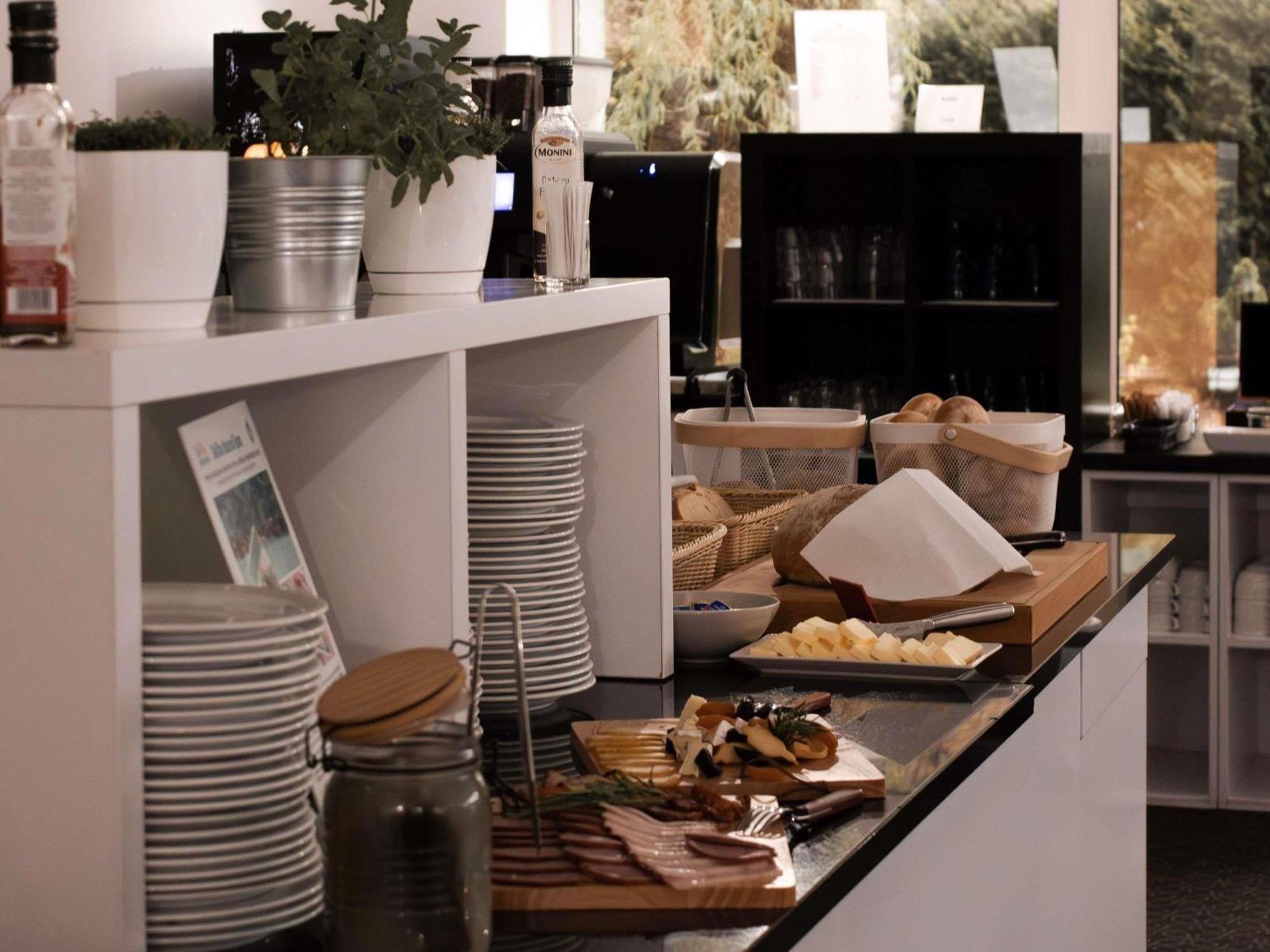 Готель Ibis Styles Bielsko Biala Екстер'єр фото